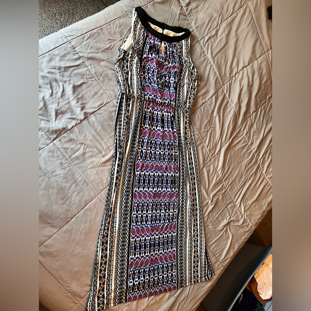 Women’s Plus Size Long Sleeveless Dress